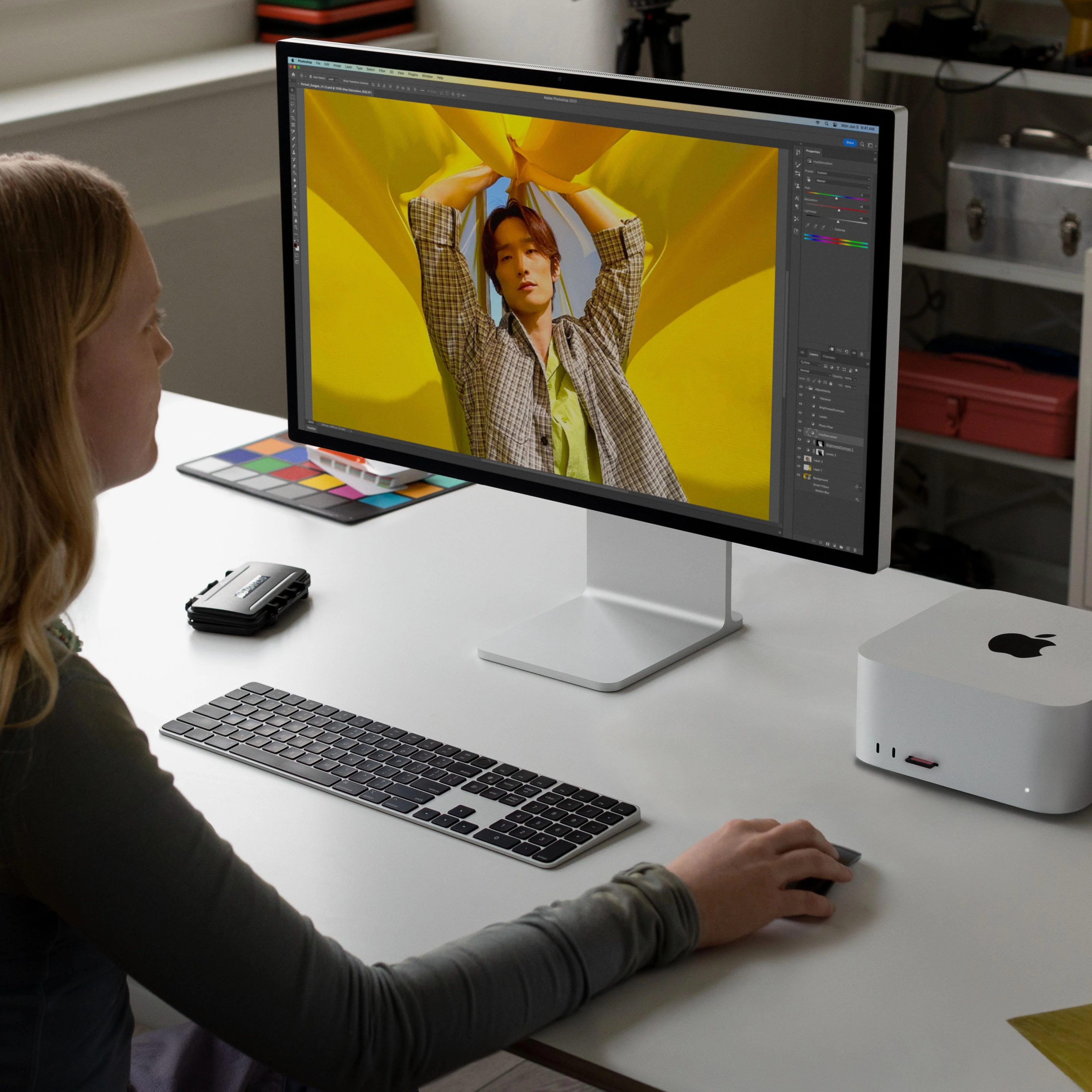 Mac Studio: Apple M2 Ultra with 24-core CPU, 60-core GPU, 32-core Neural Engine, 1TB SSD - Image 4