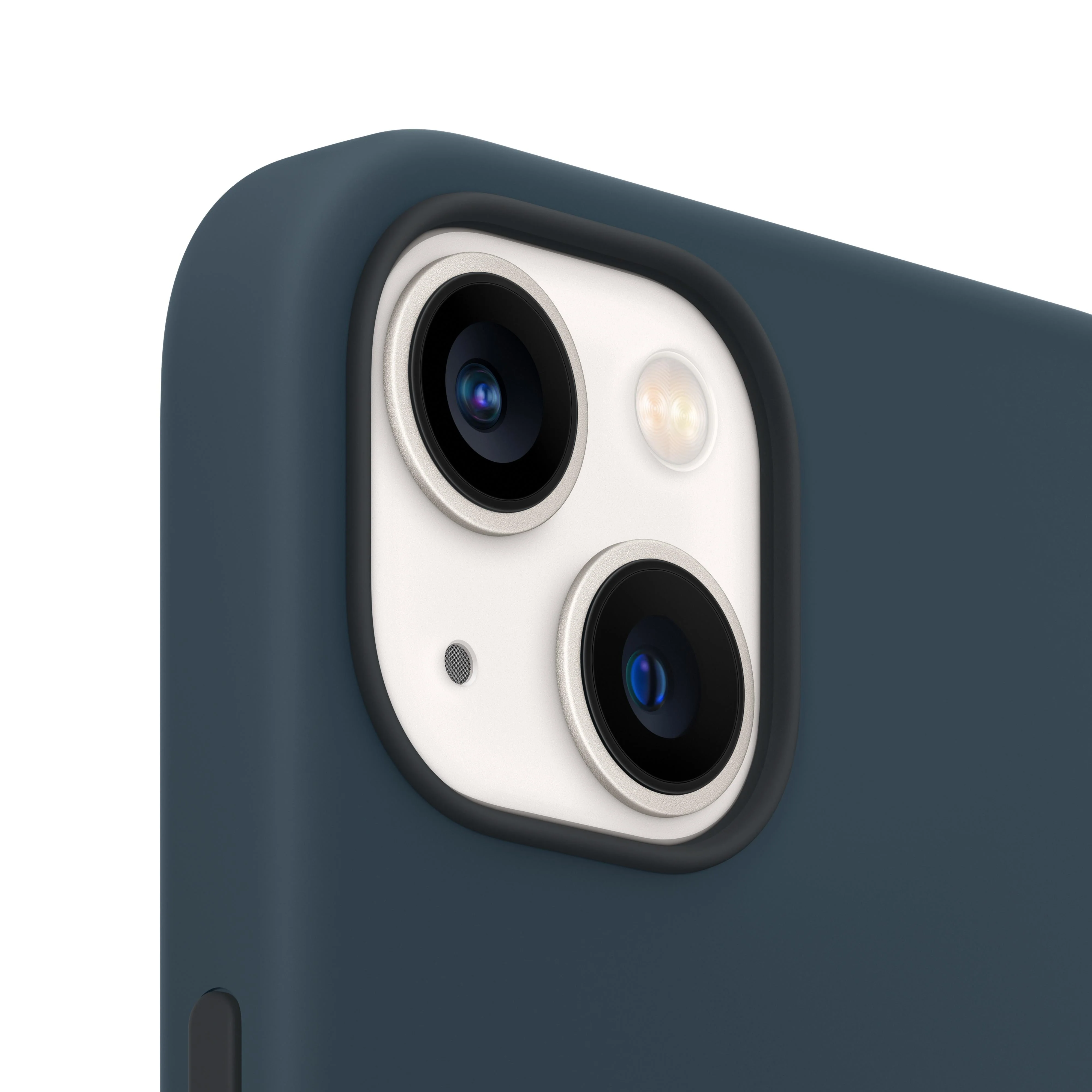 iPhone 13 Silicone Case with MagSafe – Abyss Blue - Image 3